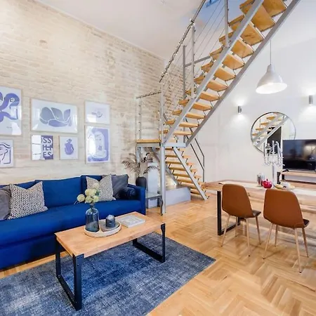 Wellness Duplex Penthouse Sauna & Jacuzzi-heart Of Apartment Budapest