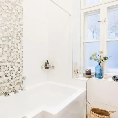 Apartment Wellness Duplex Penthouse Sauna & Jacuzzi-heart Of