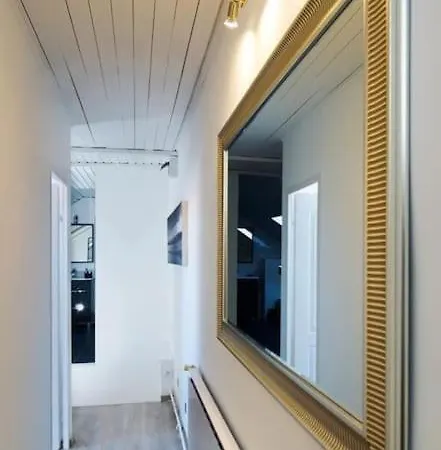 Wellness Duplex Penthouse Sauna & Jacuzzi-heart Of Apartment