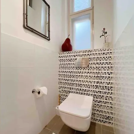 Apartman Wellness Duplex Penthouse Sauna & Jacuzzi-heart Of *